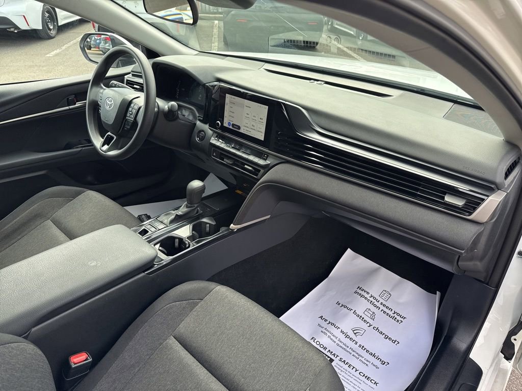 Used 2025 Toyota Camry LE FWD image 23