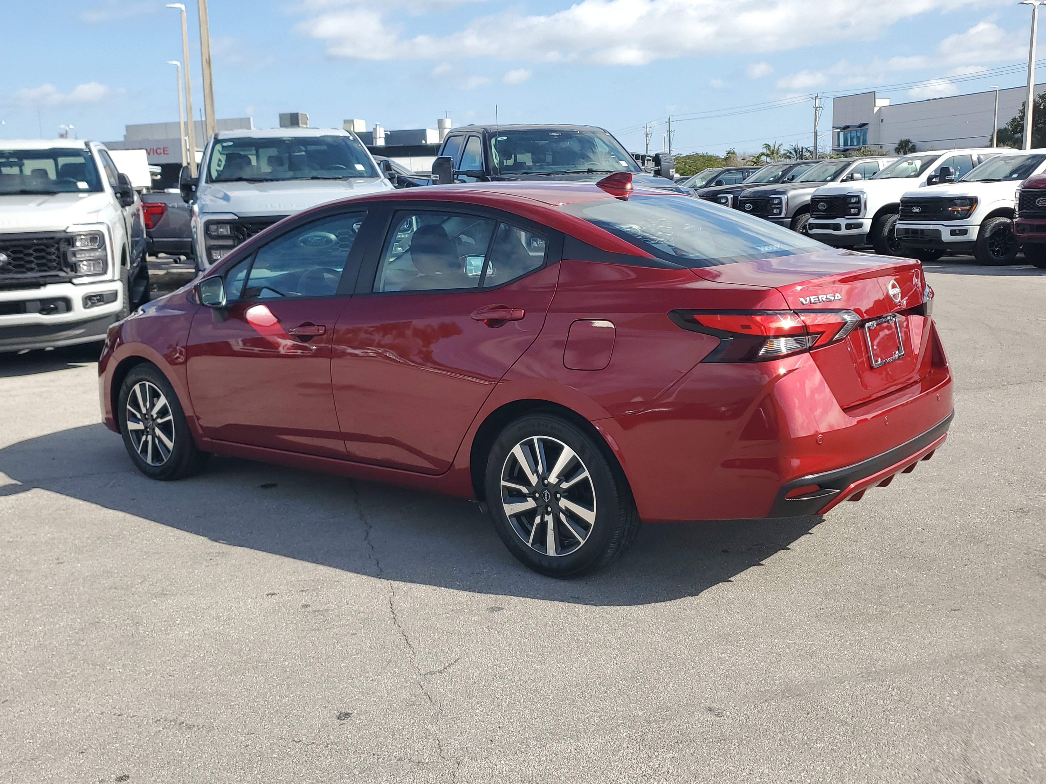 Certified 2025 Nissan Versa SV image 7