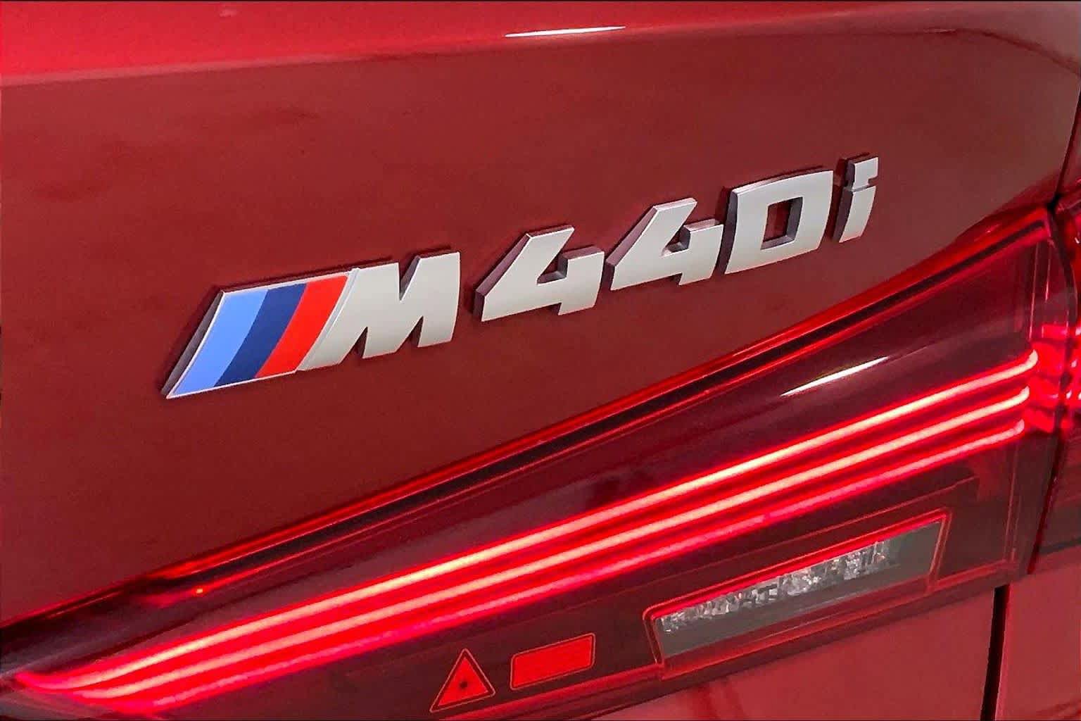 Used 2025 BMW 440i xDrive Coupe w/ Premium Package AWD/4WD image 9