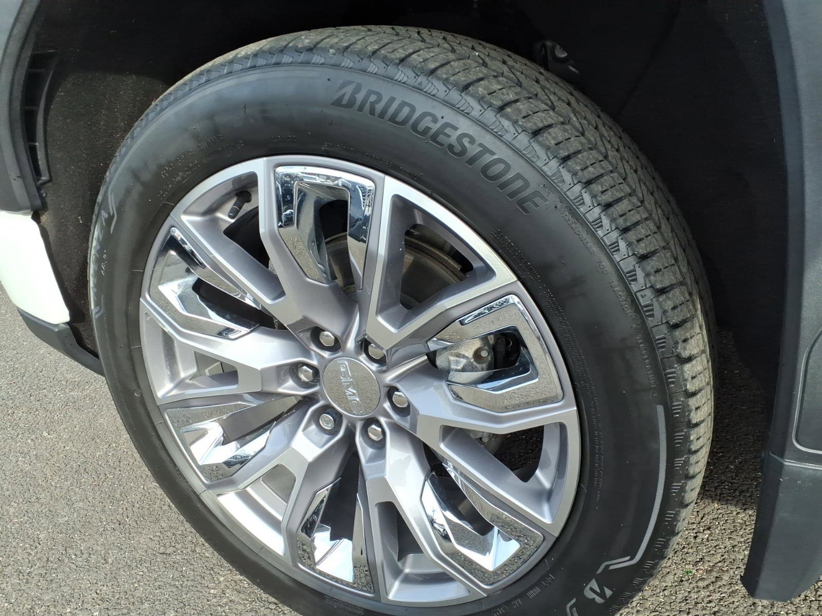 Used 2023 GMC Sierra 1500 Denali w/ Denali Reserve Package image 9