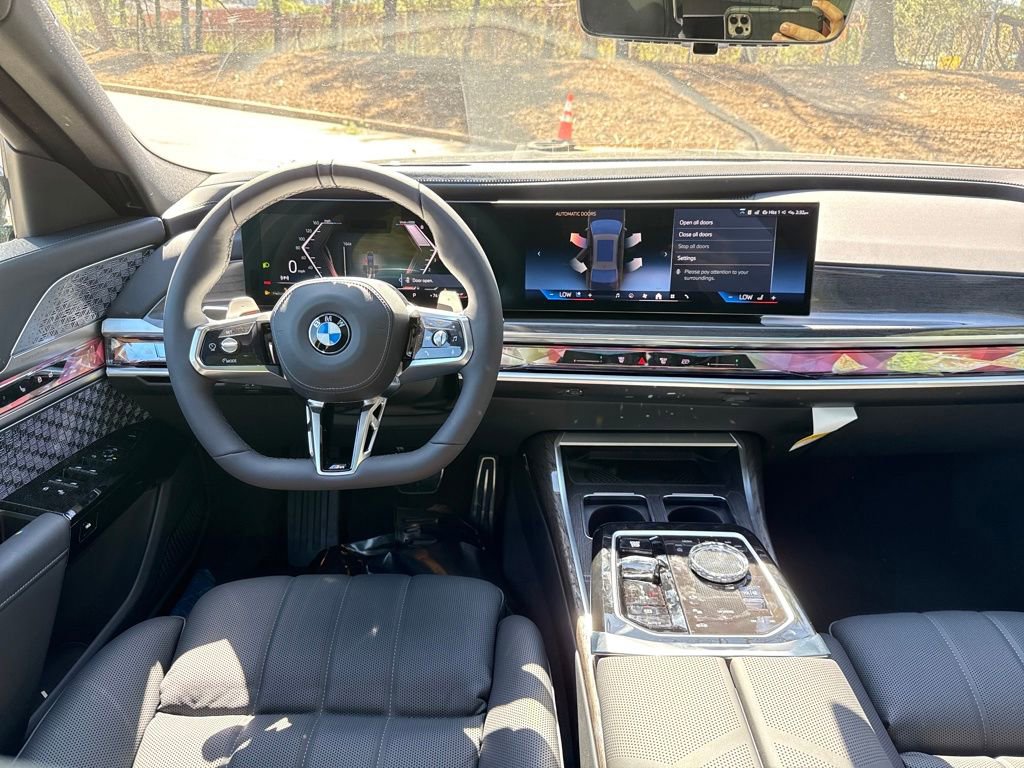 New 2026 BMW 760i xDrive w/ Executive Package image 19