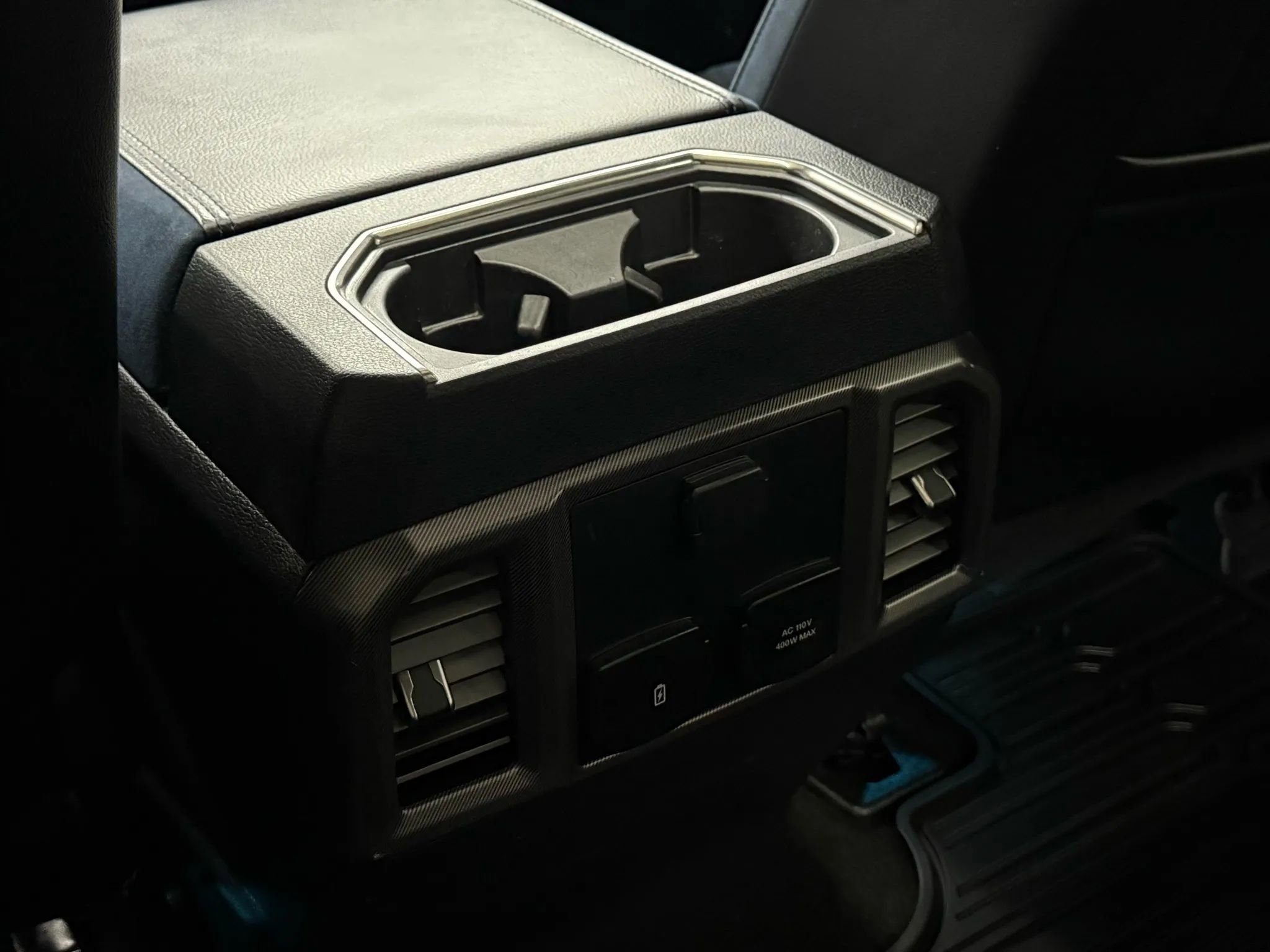 Used 2019 Ford F150 Raptor w/ Equipment Group 802A Luxury image 43