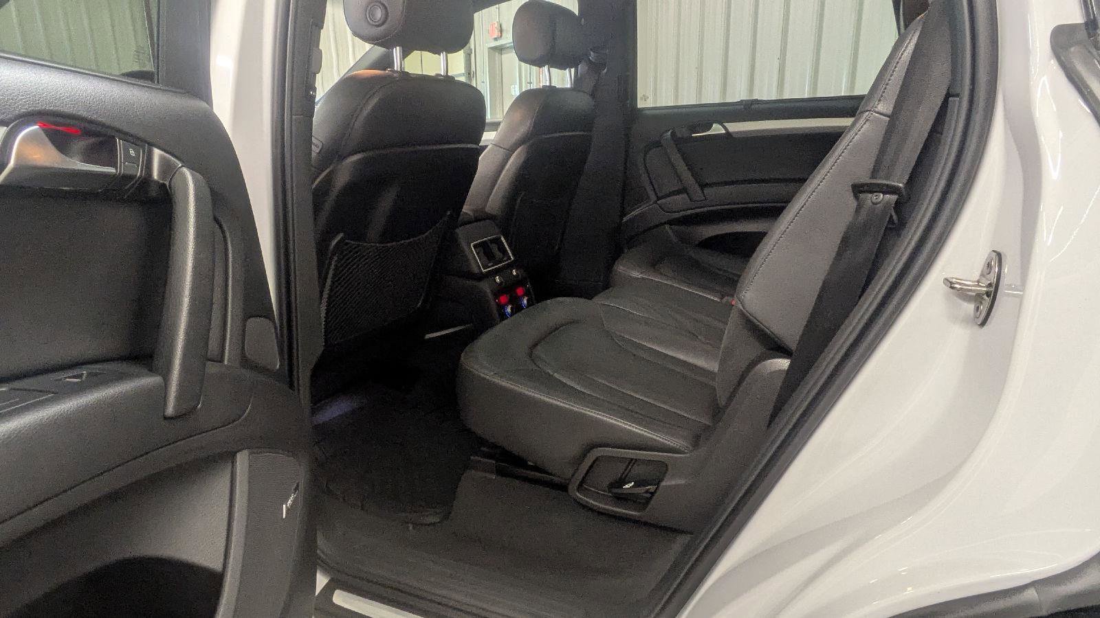 Used 2015 Audi Q7 3.0T S line Prestige image 32