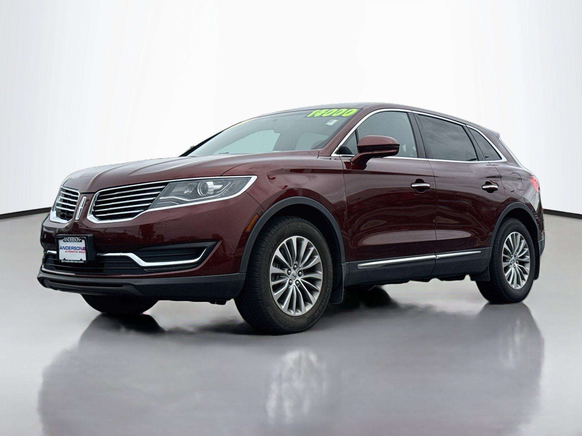 Used 2016 Lincoln MKX Select w/ Select Plus Package AWD/4WD image 3