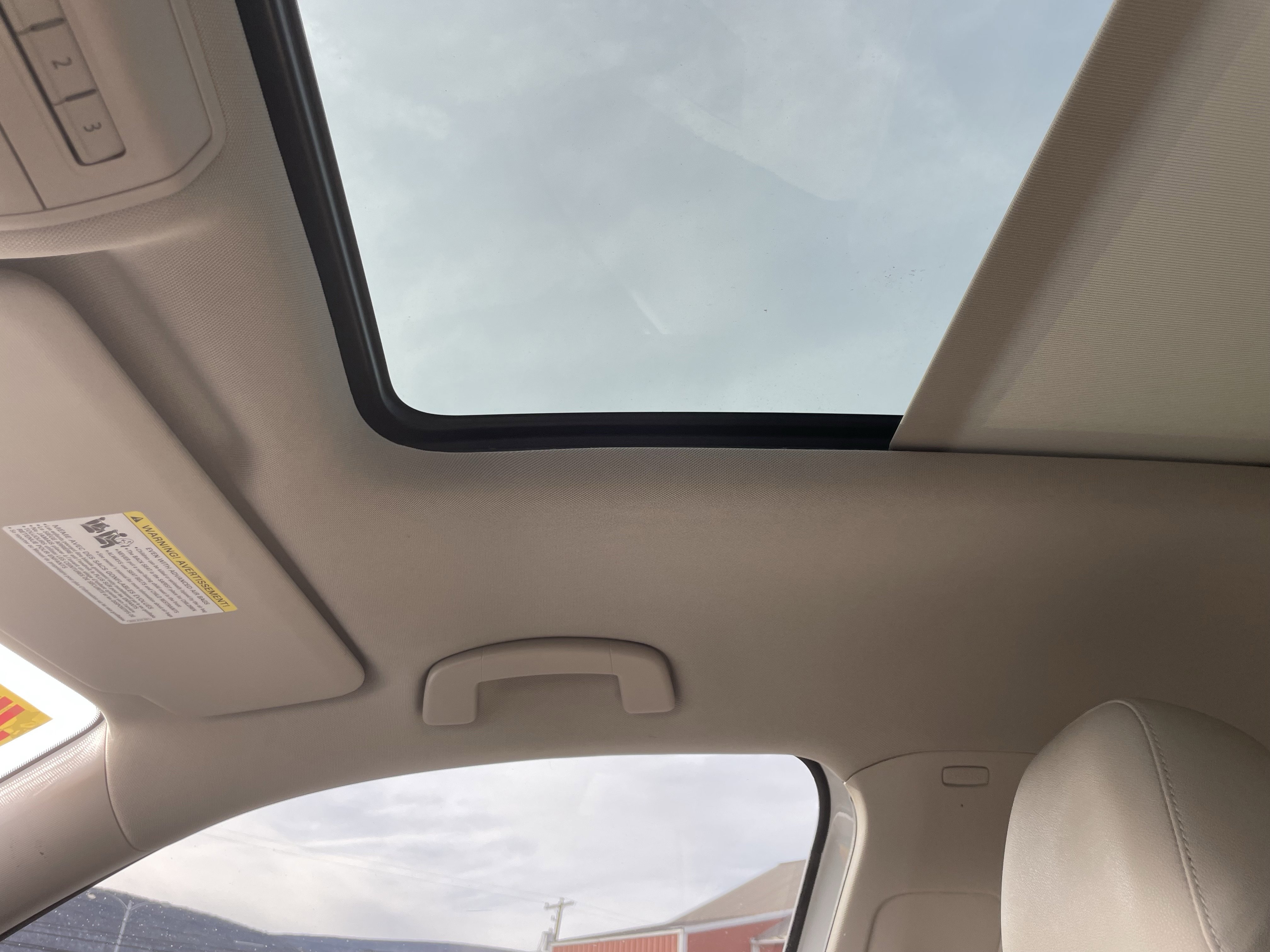 Used 2019 Volkswagen Atlas SEL image 32