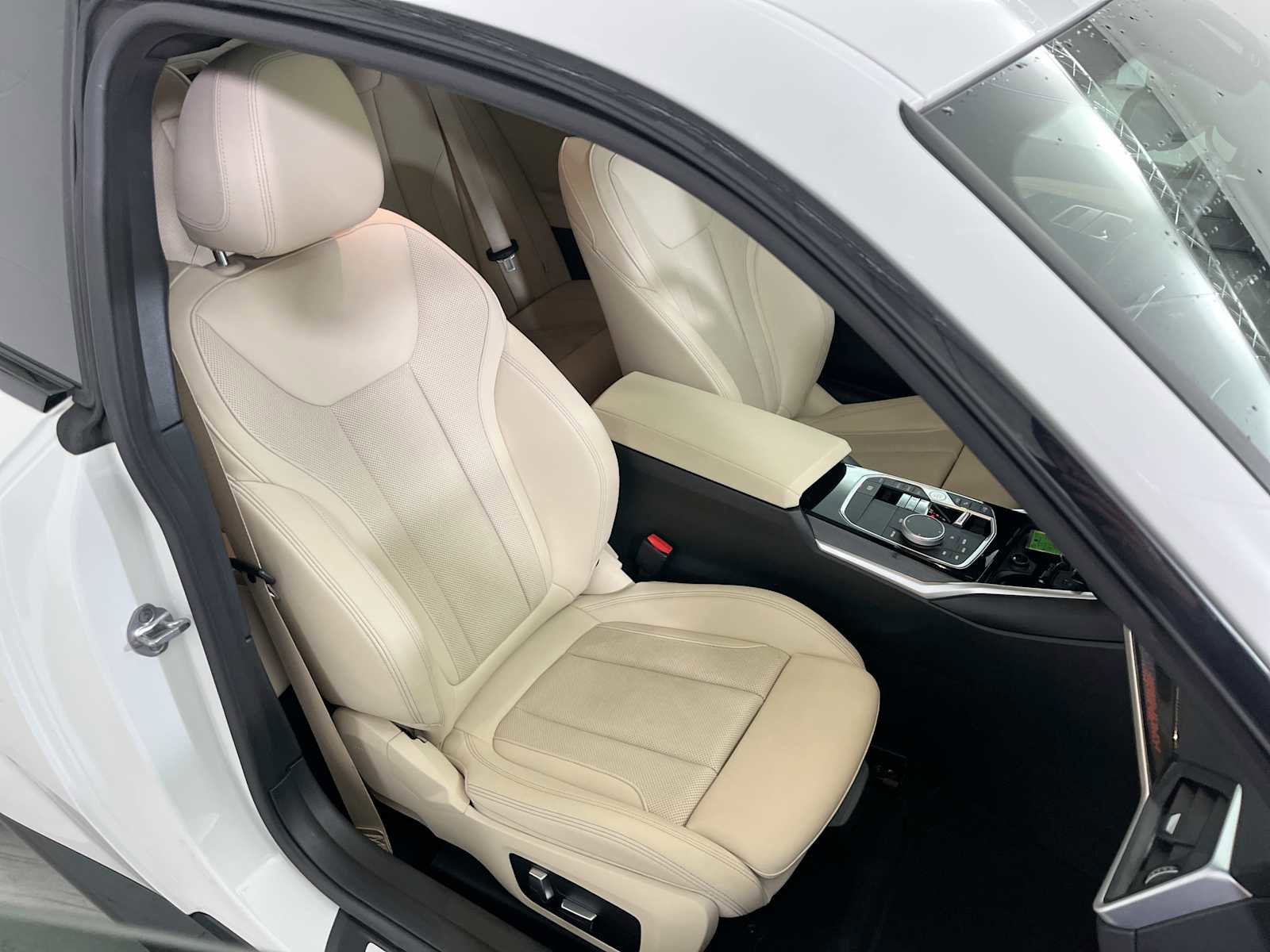 Used 2023 BMW 230i 230i w/ M Sport Package image 26