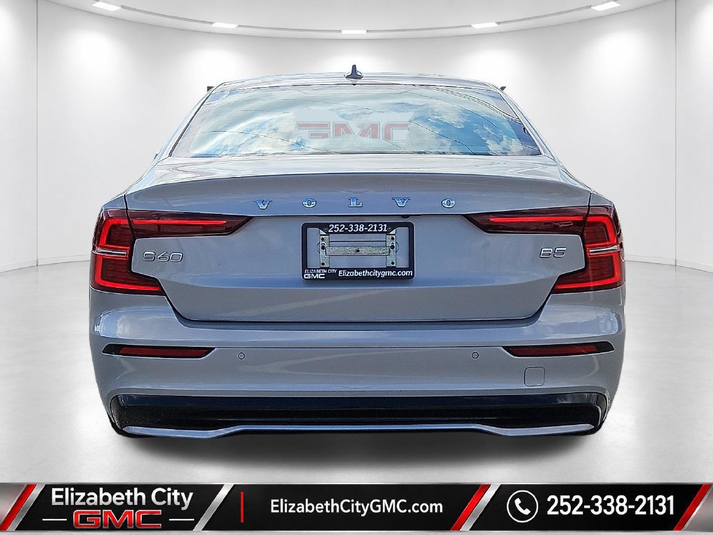 Used 2024 Volvo S60 B5 Plus AWD/4WD image 6