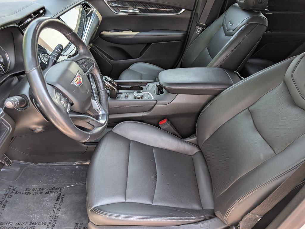 Used 2020 Cadillac XT6 Premium Luxury AWD/4WD image 12
