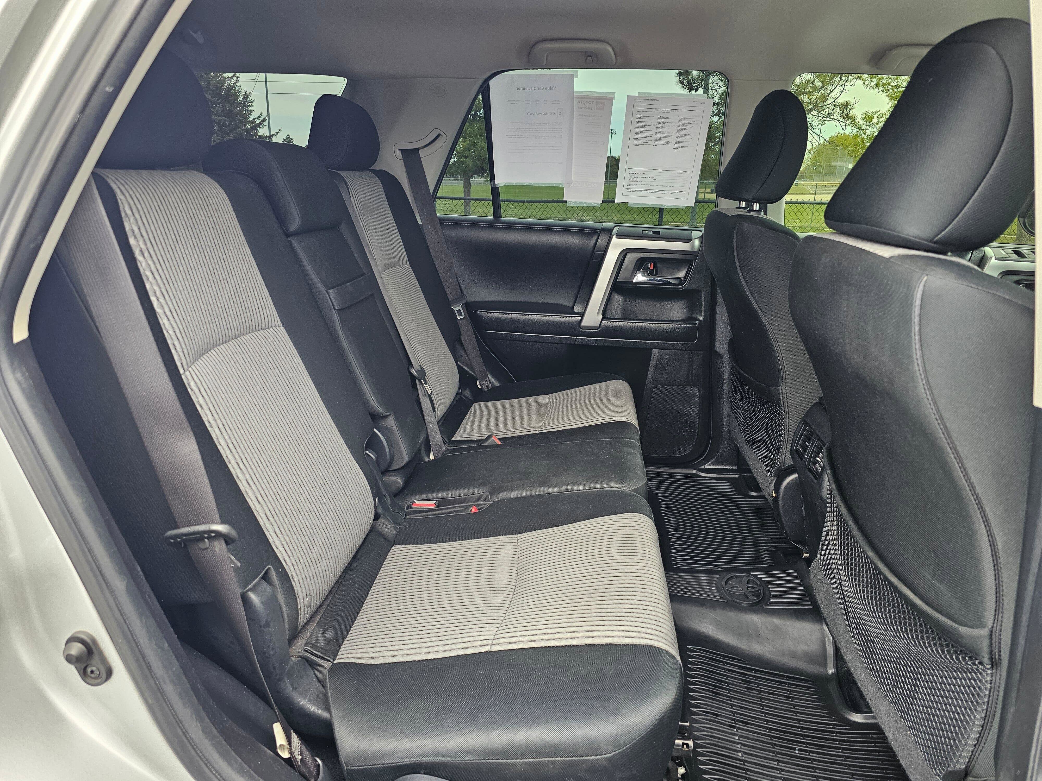 Used 2019 Toyota 4Runner SR5 AWD/4WD image 13
