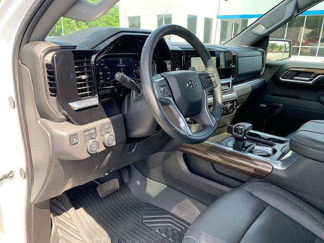 Certified 2025 Chevrolet Silverado 1500 LT Trail Boss w/ Convenience Package II AWD/4WD image 10