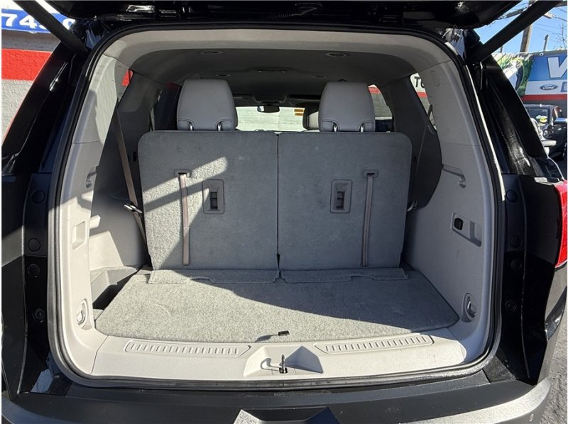 Used 2019 GMC Acadia SLT image 23