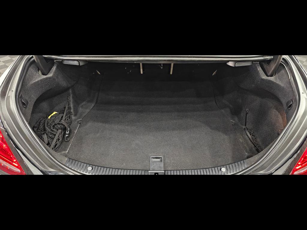Used 2016 Mercedes-Benz C 300 4MATIC Sedan image 32