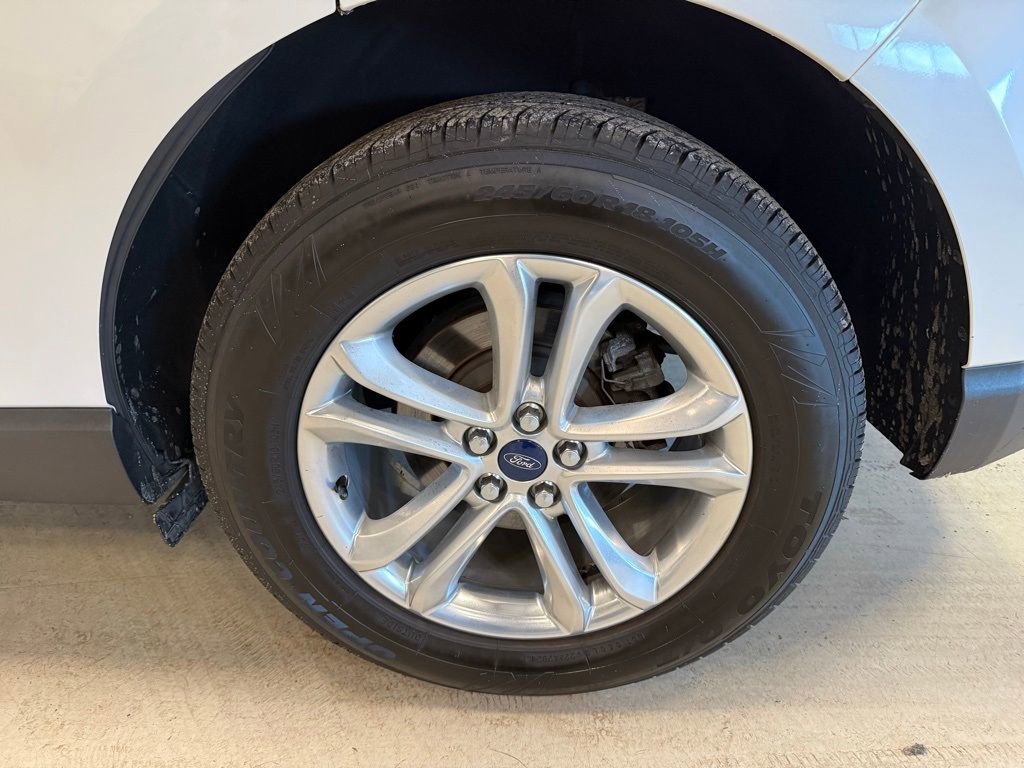 Certified 2018 Ford Edge SEL w/ Equipment Group 201A AWD/4WD image 10
