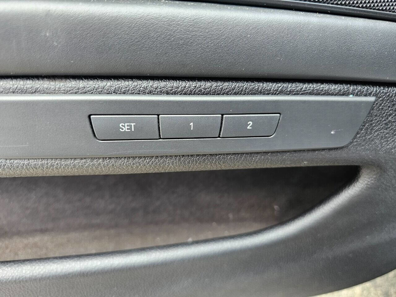 Used 2015 BMW 535i xDrive Sedan image 11