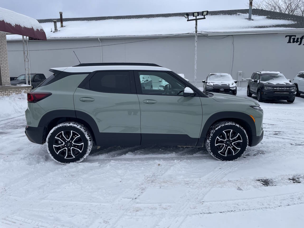 Used 2024 Chevrolet TrailBlazer ACTIV w/ Convenience Package image 8