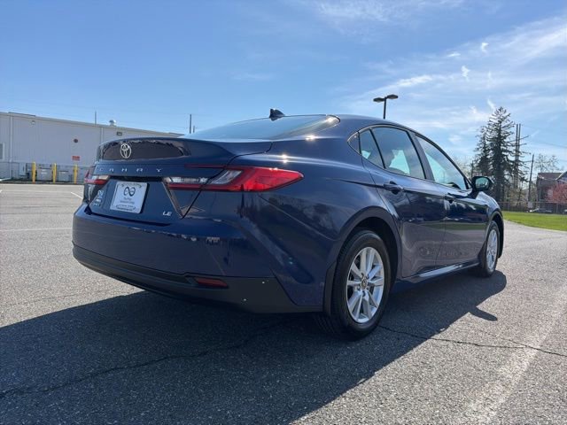 Used 2025 Toyota Camry LE image 9