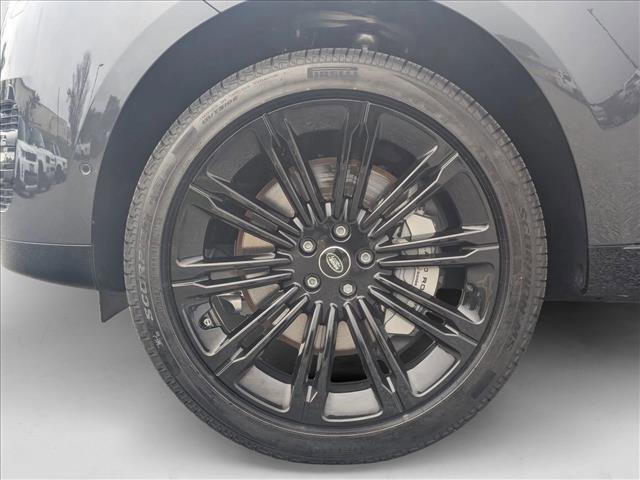 New 2025 Land Rover Range Rover SE image 10