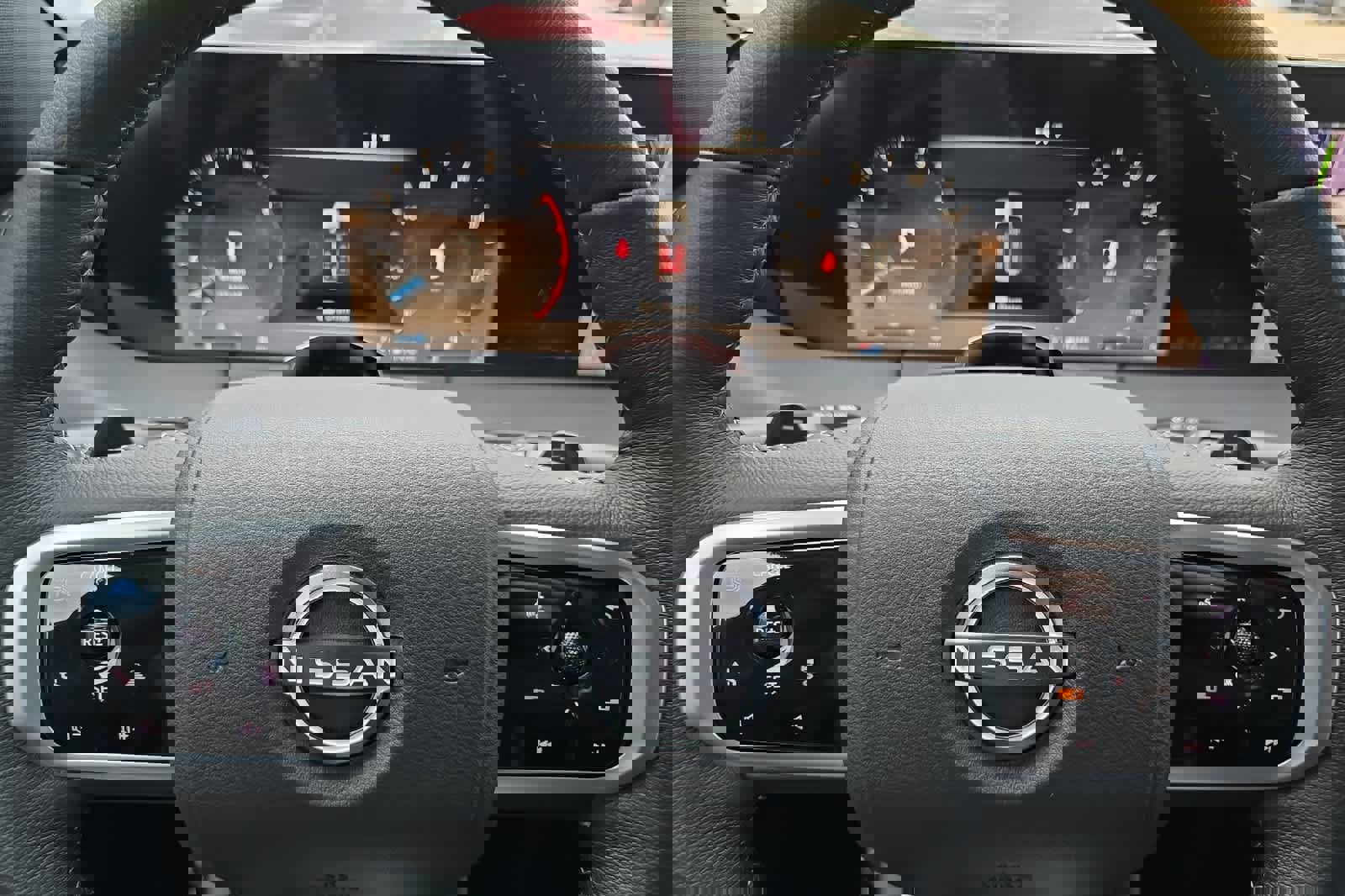 New 2025 Nissan Armada SL w/ Captain's Chari Seat Package image 25