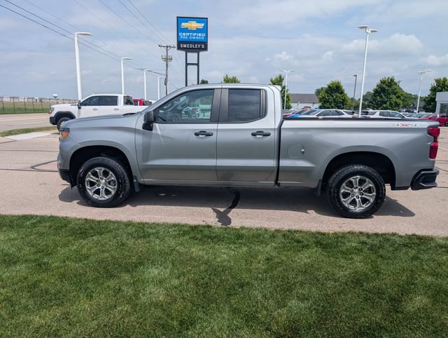 Used 2023 Chevrolet Silverado 1500 W/T w/ WT Value Package AWD/4WD image 9