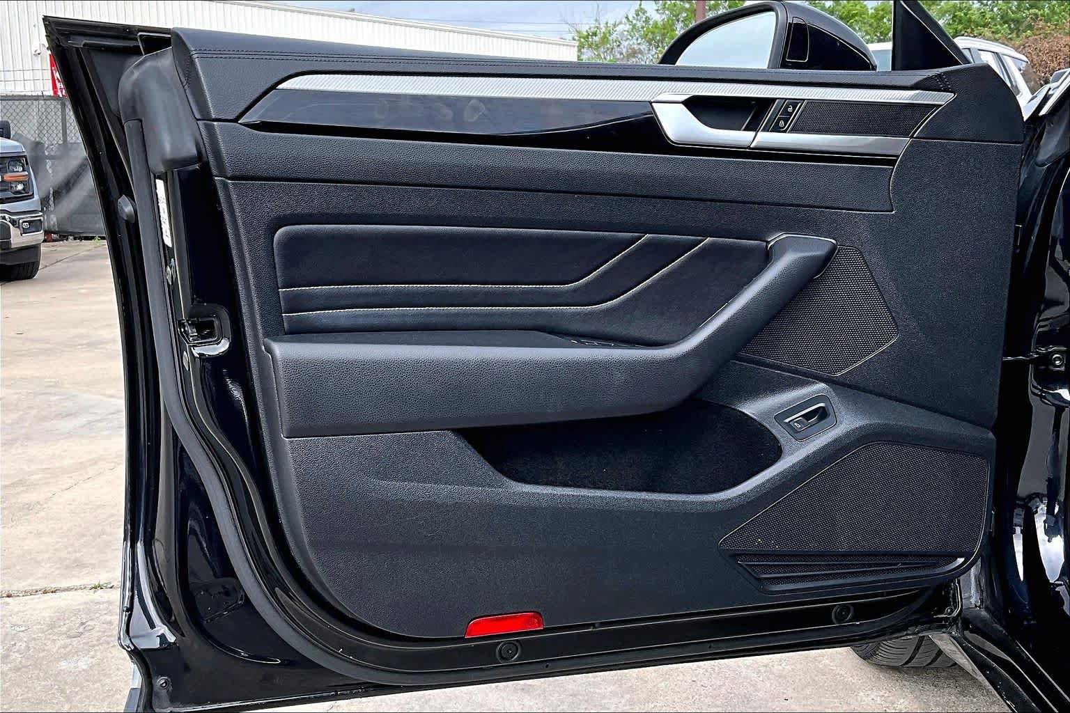 Used 2022 Volkswagen Arteon SE FWD image 22