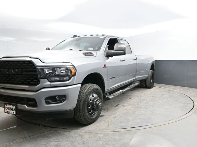 Used 2024 RAM 3500 Big Horn w/ Night Edition image 5
