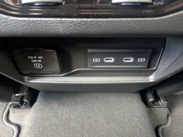 New 2026 Jeep Grand Cherokee Altitude AWD/4WD image 14