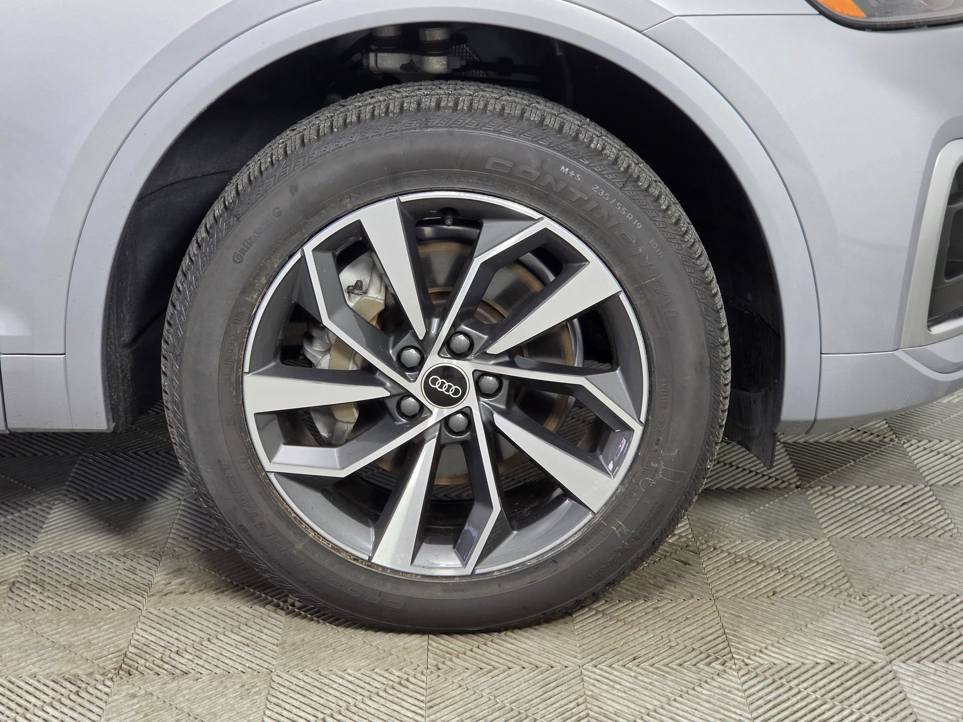 Certified 2023 Audi Q5 2.0T Premium w/ Convenience Package AWD/4WD image 10
