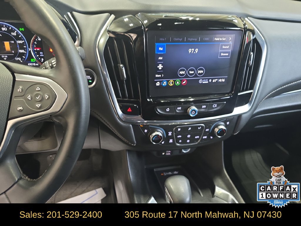 Used 2023 Chevrolet Traverse Premier w/ Redline Edition AWD/4WD image 18