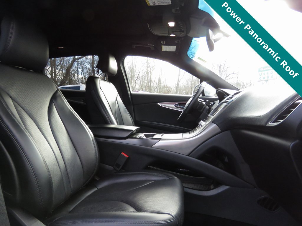 Used 2019 Lincoln Nautilus Reserve image 13
