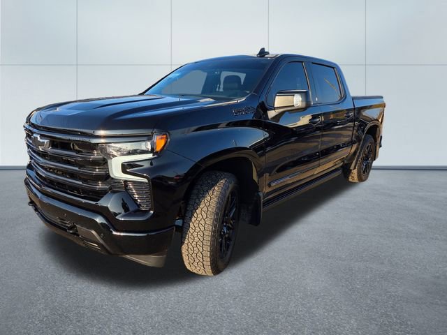 Used 2025 Chevrolet Silverado 1500 High Country w/ Midnight Edition image 3