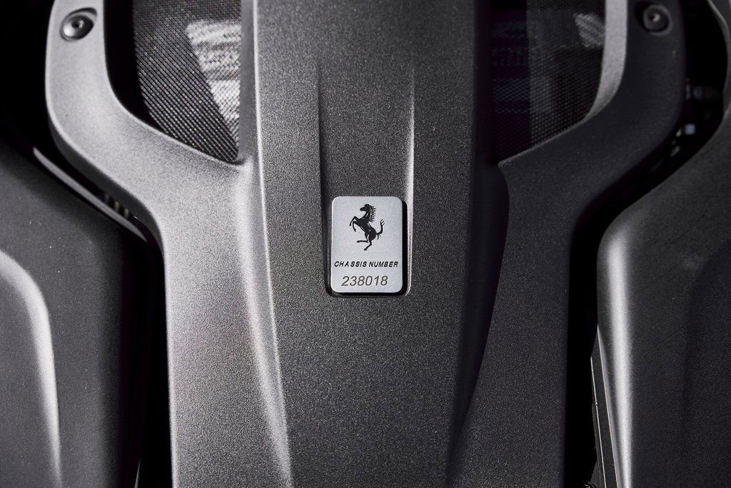 Used 2019 Ferrari GTC4Lusso AWD/4WD image 17