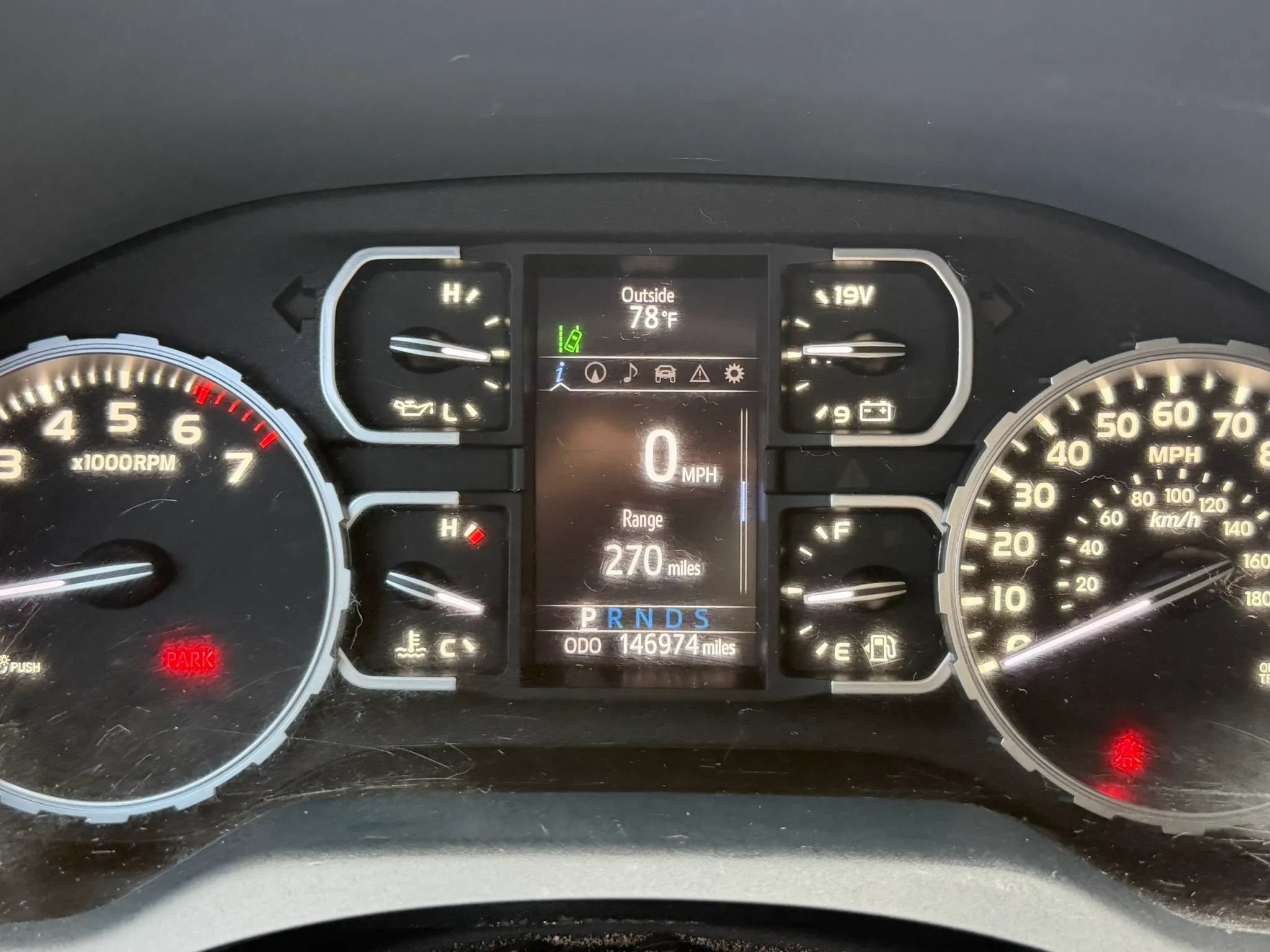 Used 2020 Toyota Tundra SR5 w/ SR5 Upgrade Package RWD image 28