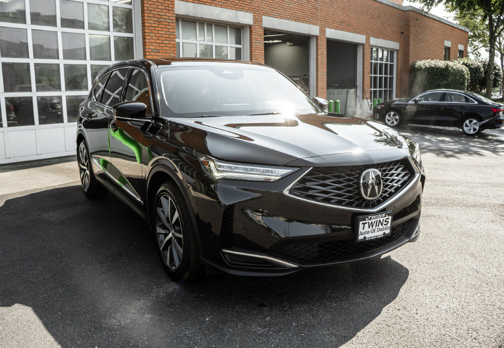 Used 2025 Acura MDX w/ Technology Package AWD/4WD image 5