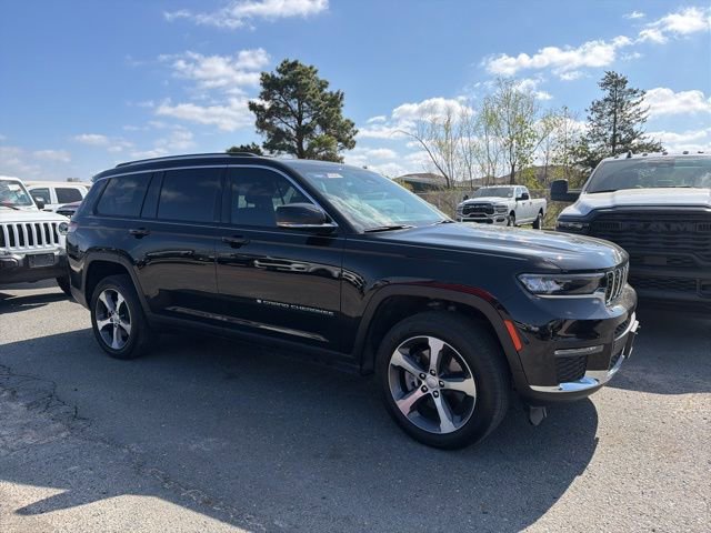 Used 2023 Jeep Grand Cherokee L Limited image 5