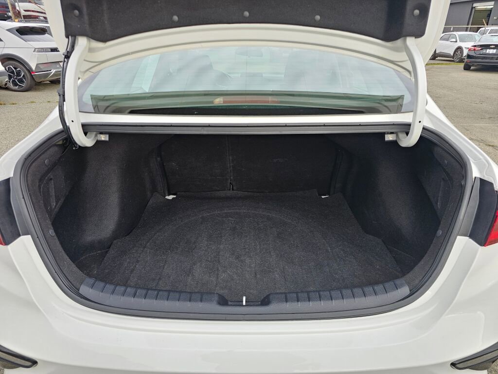 Used 2019 Kia Forte LXS image 11