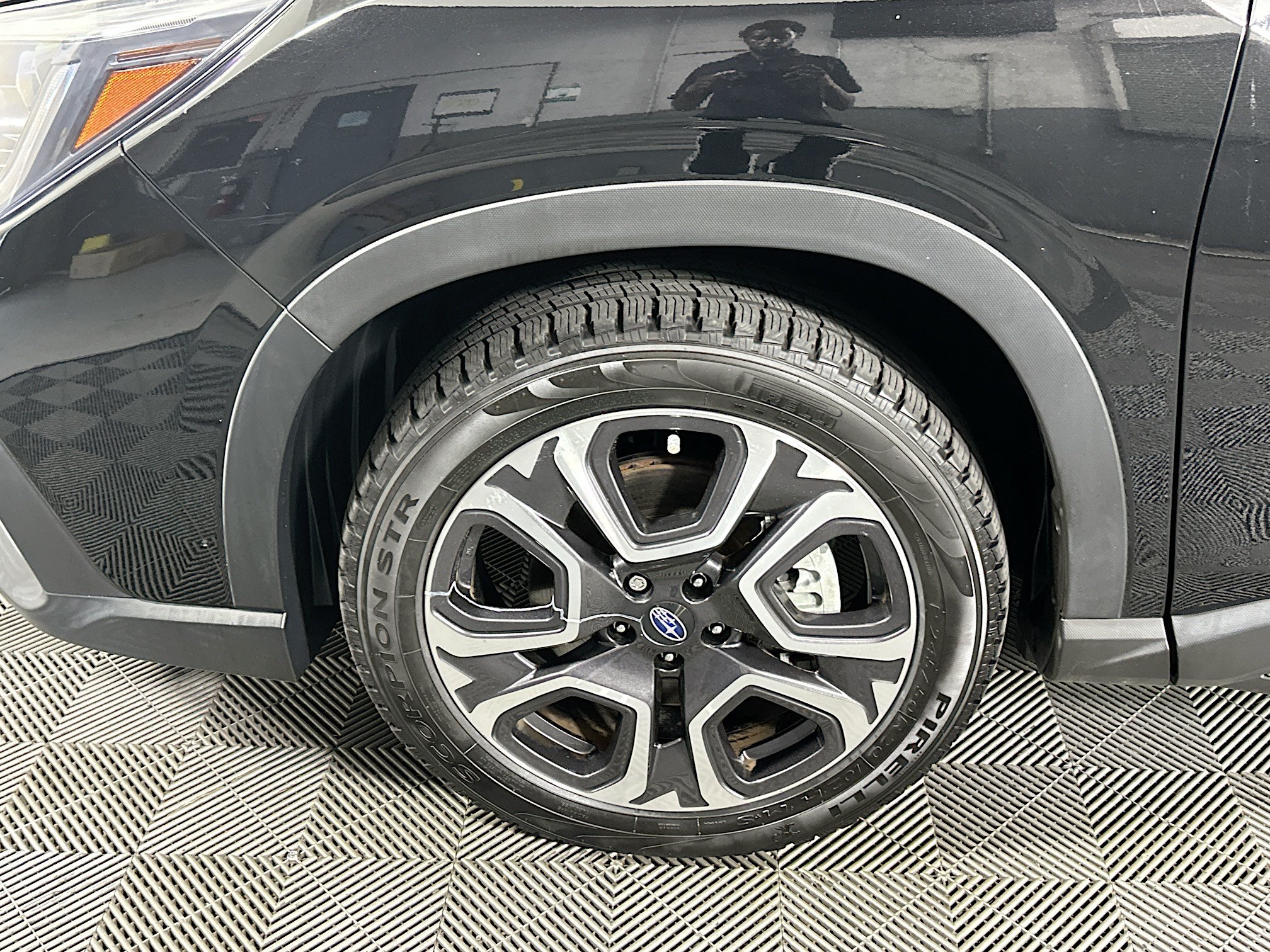 Used 2023 Subaru Ascent Touring AWD/4WD image 11