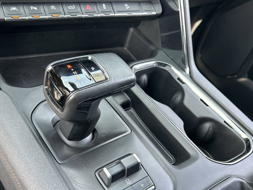 Used 2024 GMC Sierra 1500 AT4 w/ Technology Package image 16