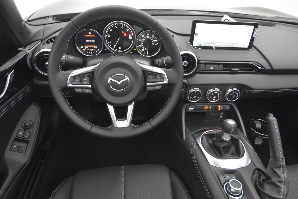 New 2026 MAZDA MX-5 Miata RF Grand Touring w/ Appearance Package RWD image 28