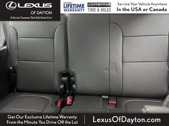 Used 2023 Chevrolet Traverse Premier image 37