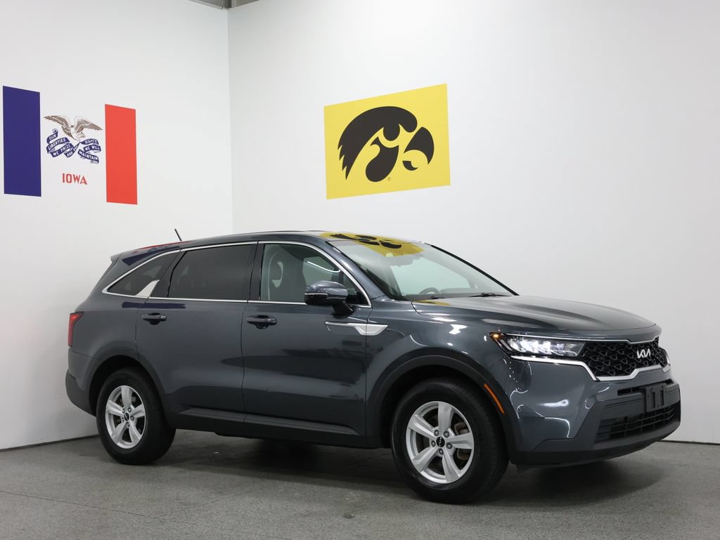 Used 2022 Kia Sorento LX