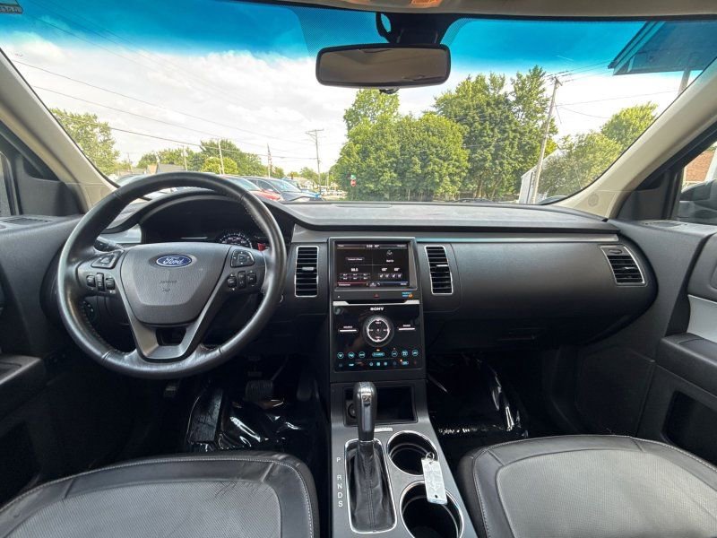 Used 2014 Ford Flex Limited w/ Equipment Group 303A AWD/4WD image 16