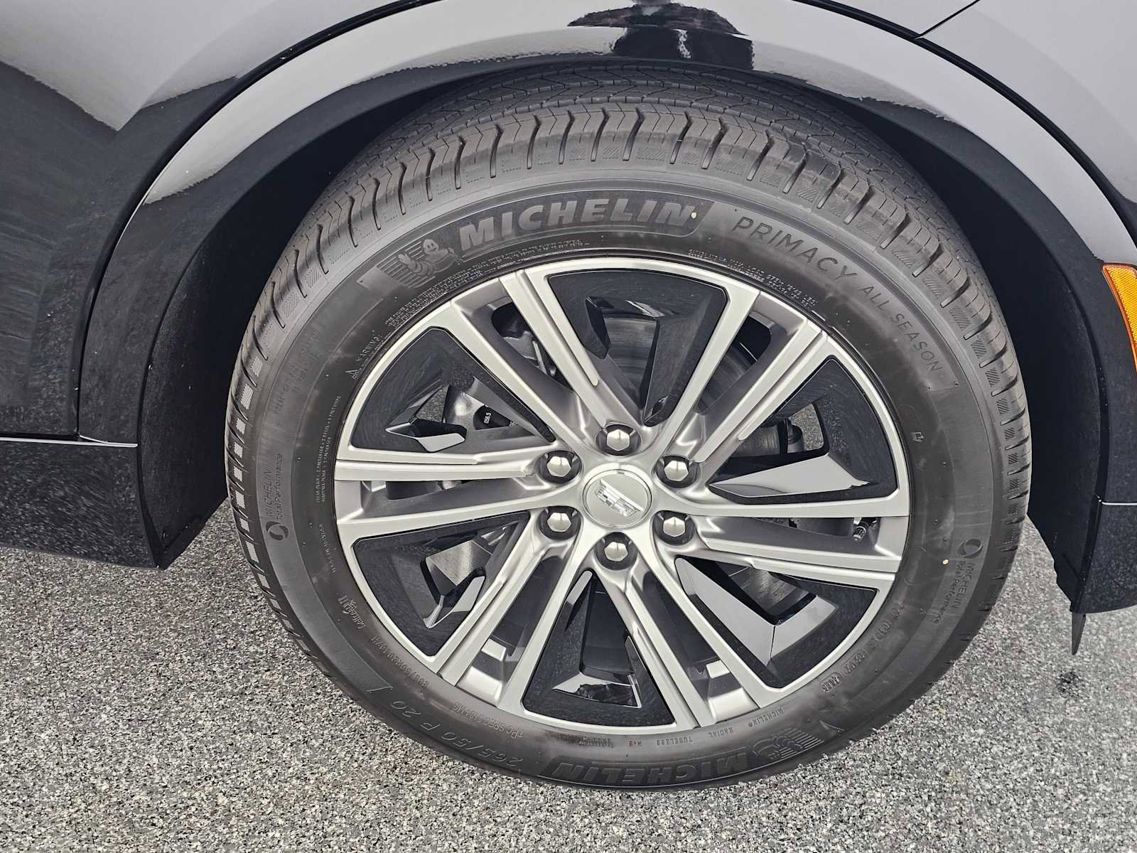 New 2026 Cadillac Lyriq Luxury image 9