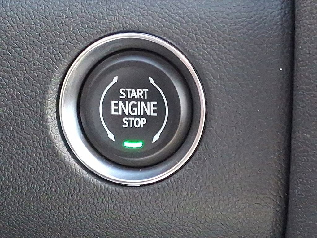 New 2025 GMC Acadia Elevation image 15