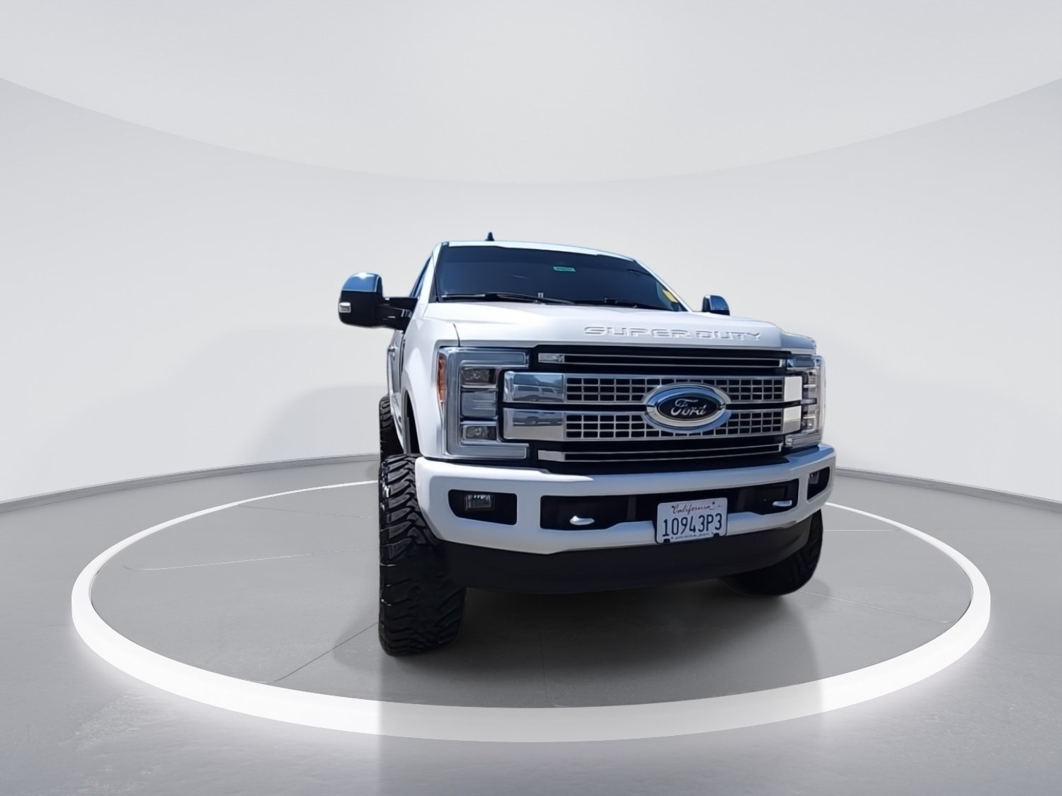 Used 2019 Ford F250 Platinum AWD/4WD image 3