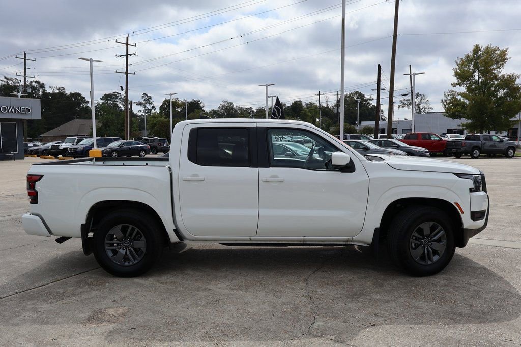 Certified 2025 Nissan Frontier SV image 20