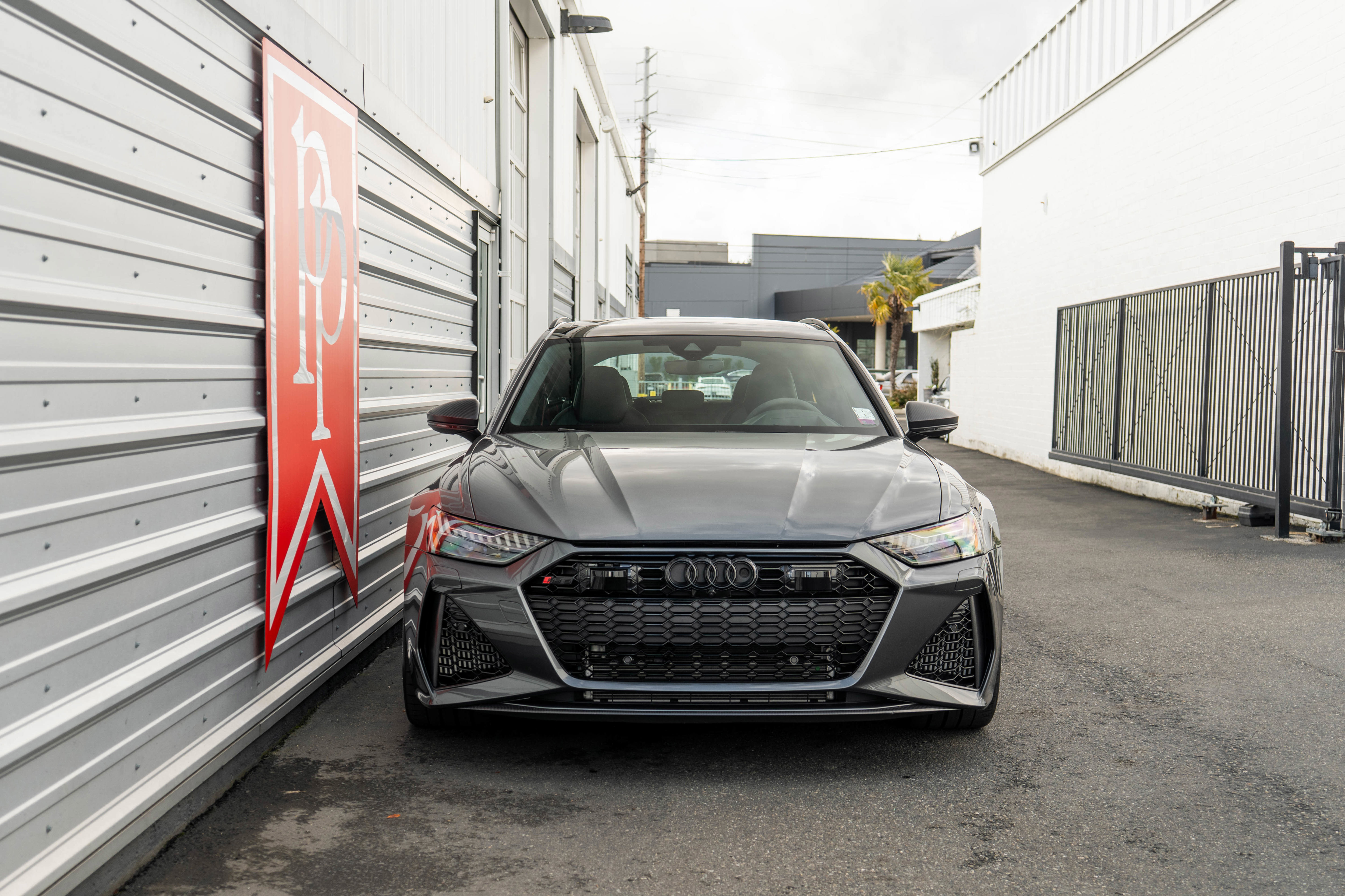 Used 2025 Audi RS 6 performance image 37
