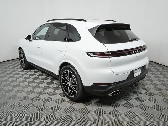 New 2026 Porsche Cayenne AWD image 3