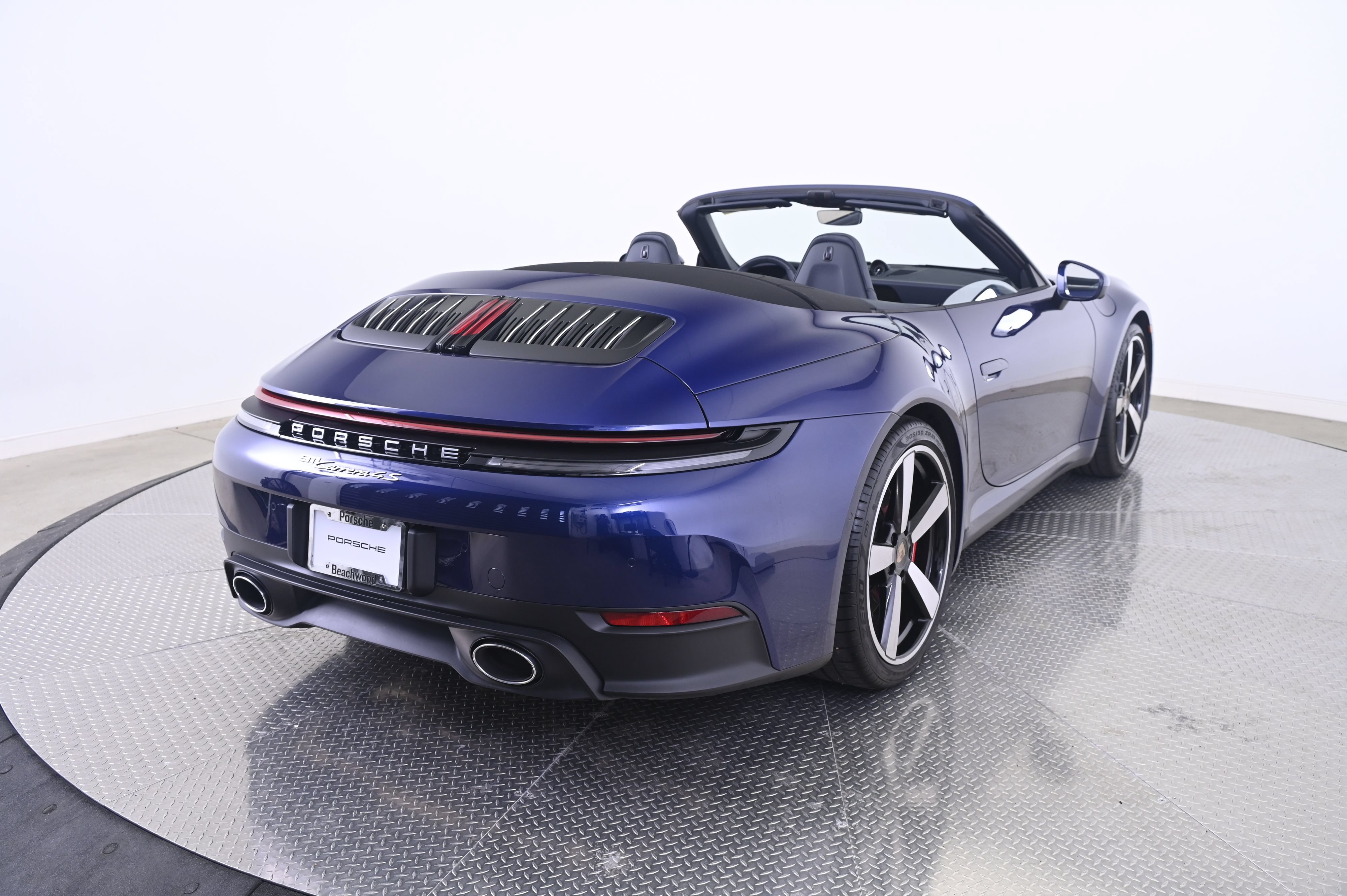 Certified 2026 Porsche 911 Carrera 4S AWD/4WD image 7