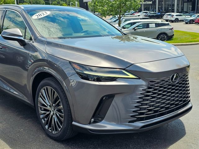 Used 2023 Lexus RX 350 w/ Accessory Package (Z1) AWD/4WD image 2