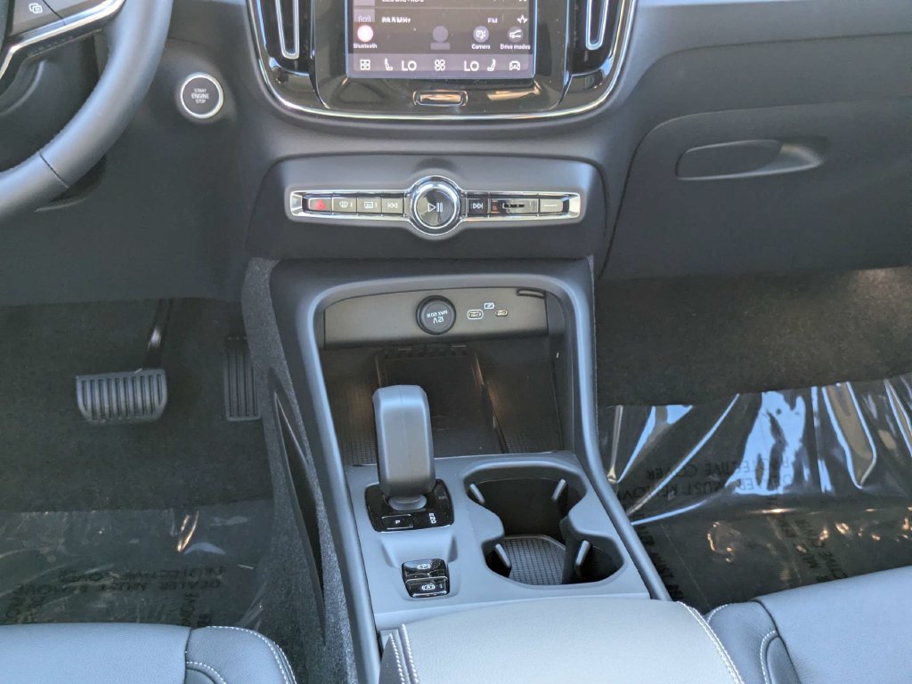 New 2026 Volvo XC40 B5 Core AWD/4WD image 20
